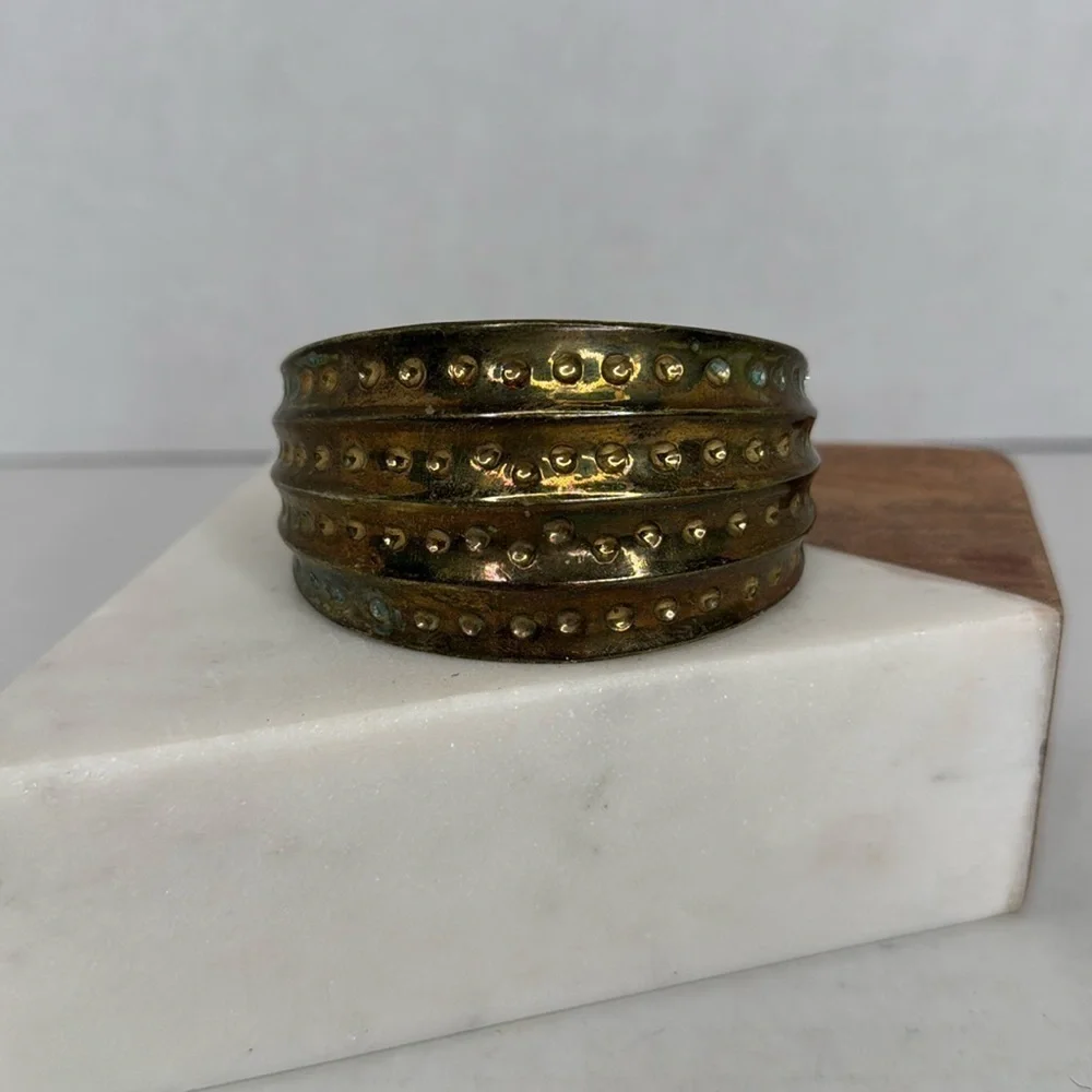 Antique-Style Bronze Cuff Bracelet Lot C1
